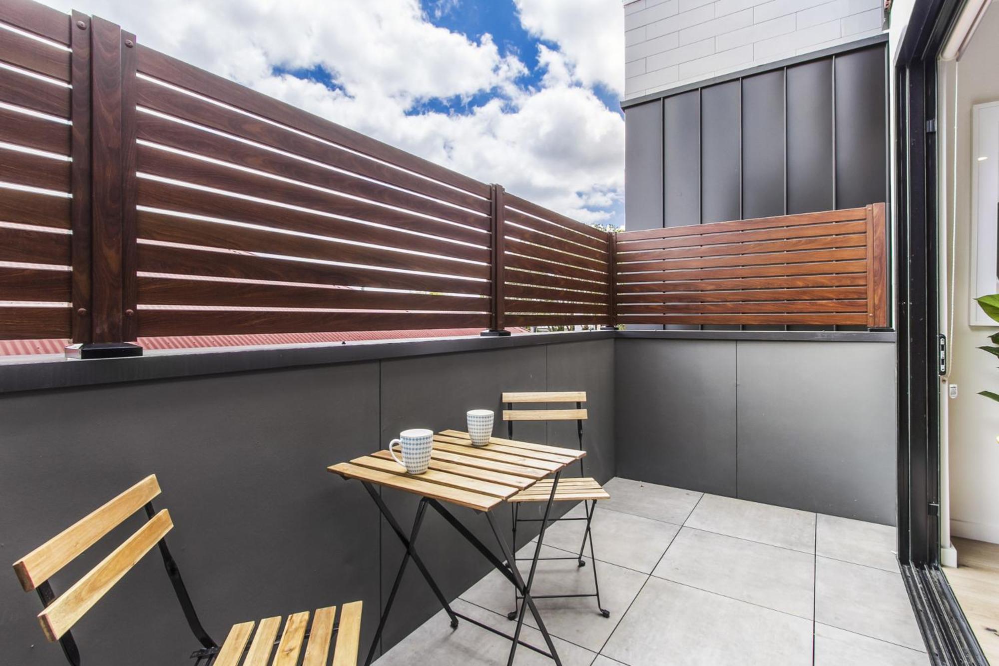 Boutique Apartment In Quiet, Sought-After Suburb Carnegie Екстериор снимка