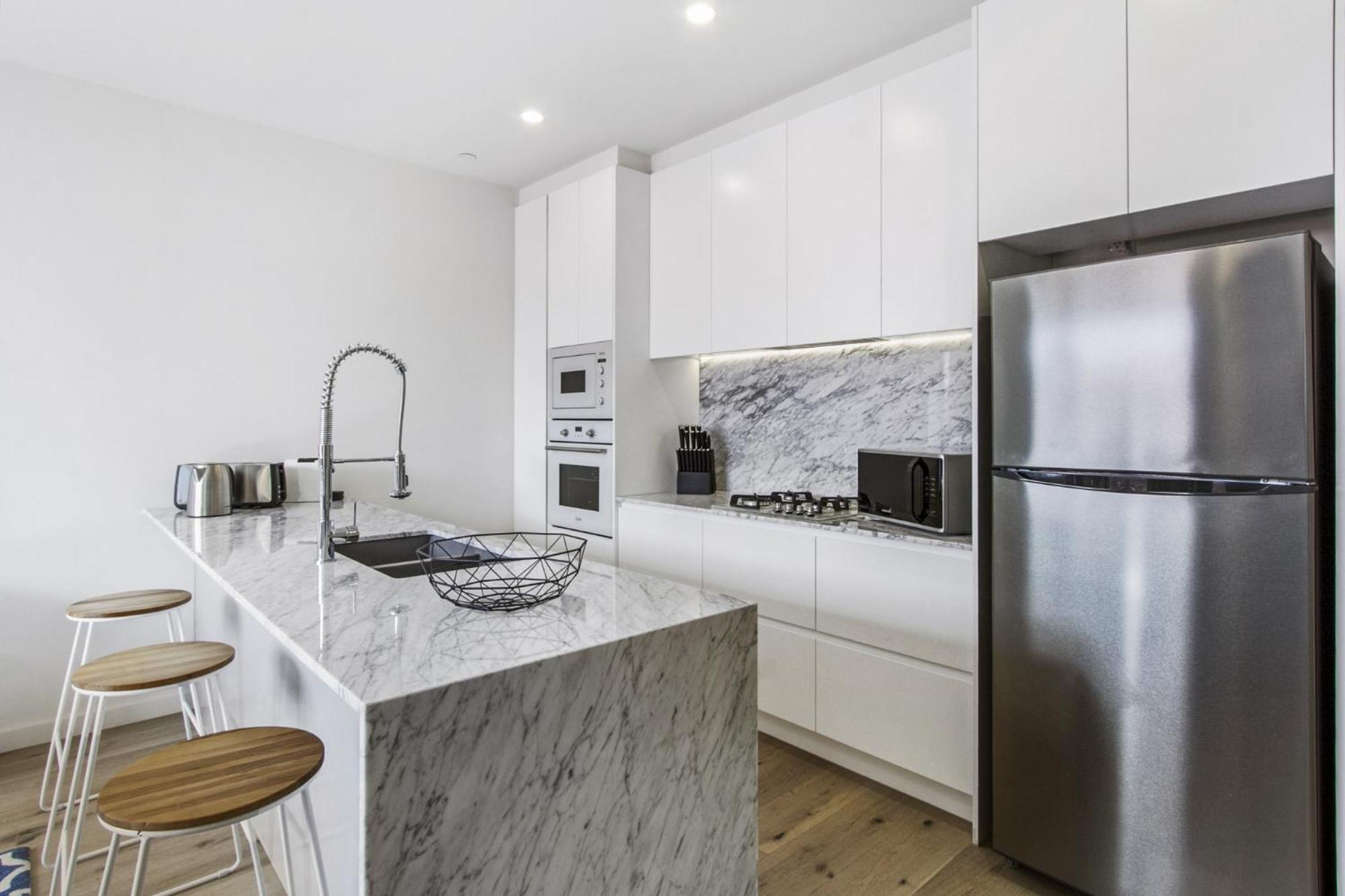Boutique Apartment In Quiet, Sought-After Suburb Carnegie Екстериор снимка